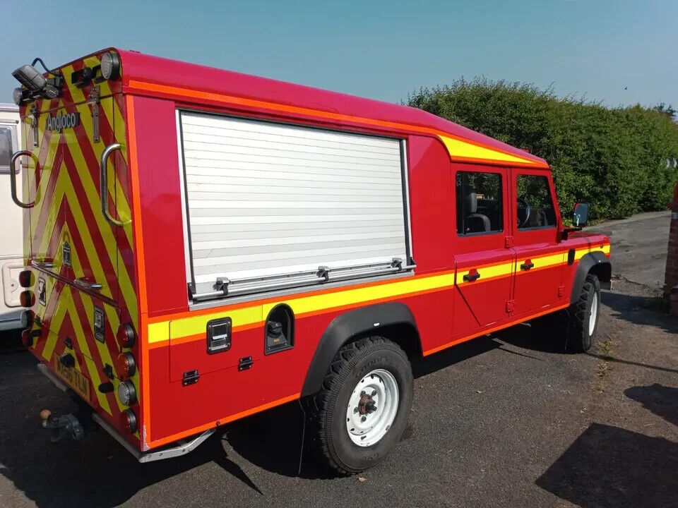 1900 Land Rover Defender - photo 7