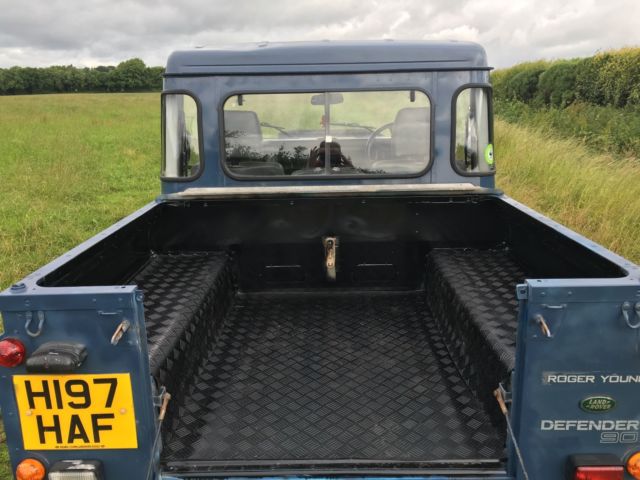 1990 Land Rover Defender - photo 12