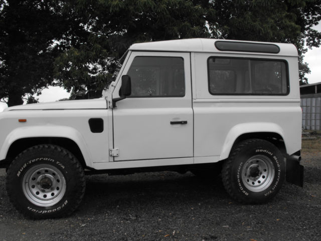 1980 Land Rover Defender Hi-cap pickup - photo 6