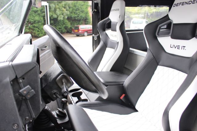 1992 Land Rover Defender - photo 11