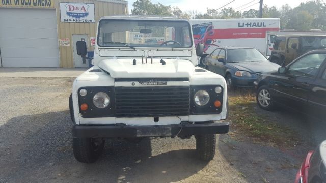 Land Rover Defender 90 1984 2.5 NA Diesel Needs Work No Reserve! 1984 Land Rover Defender