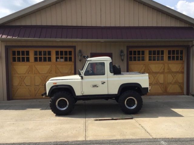 1984 Land Rover Defender - photo 2