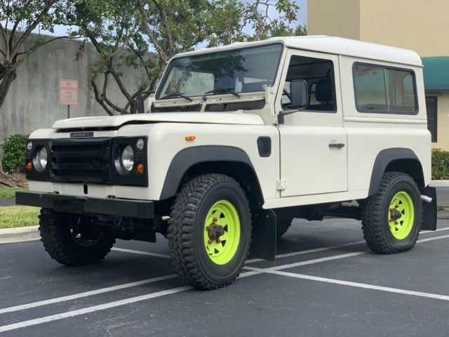 1987 Land Rover Defender 90