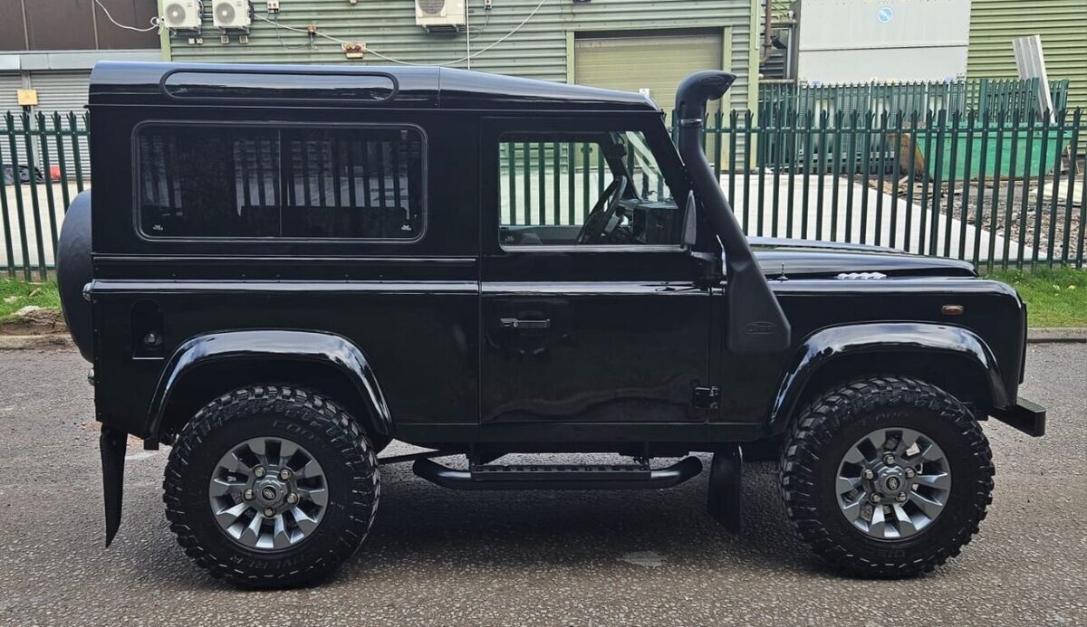 1989 Land Rover Defender - photo 2