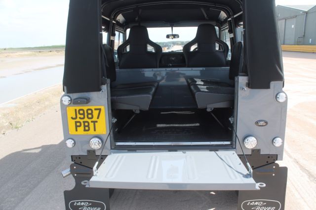 1992 Land Rover Defender FULL LEATHER - photo 8