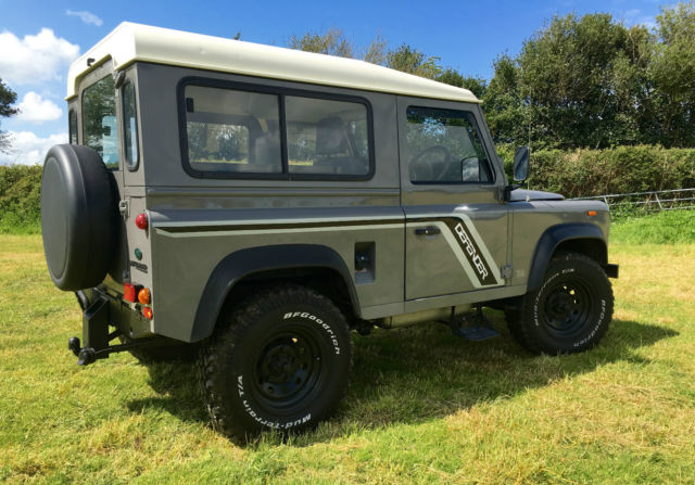 1992 Land Rover Defender Gray Cloth - photo 3