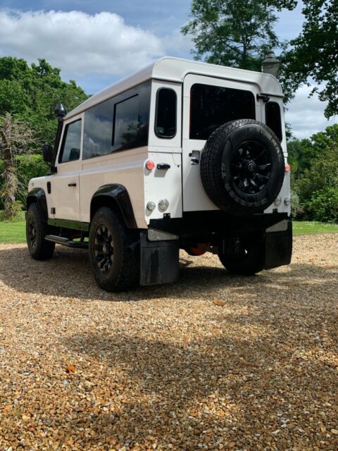 1994 Land Rover Defender - photo 3