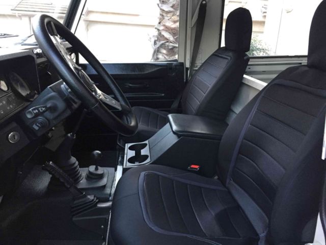 1992 Land Rover Defender Utility 2-Door - photo 5