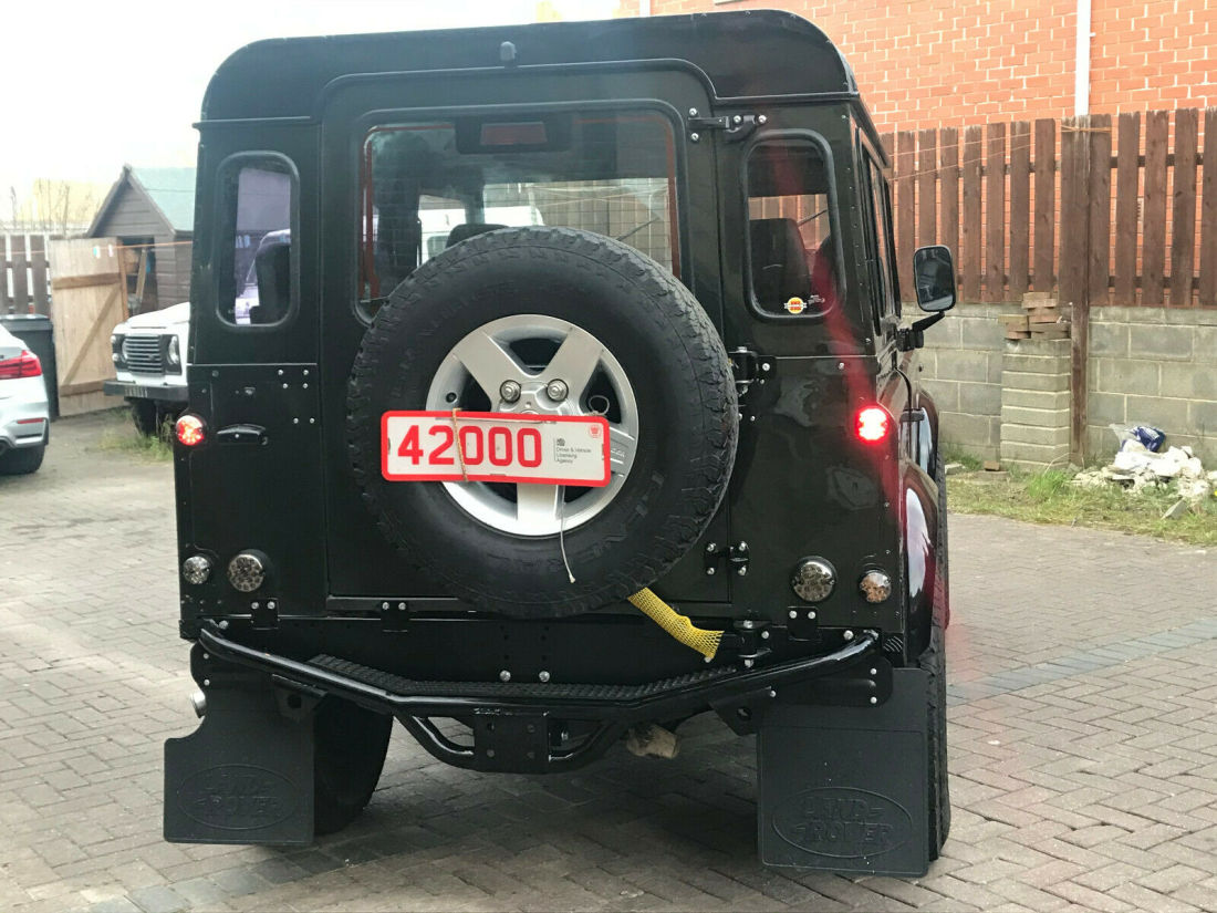 1991 Land Rover Defender County Station Wagon - photo 4