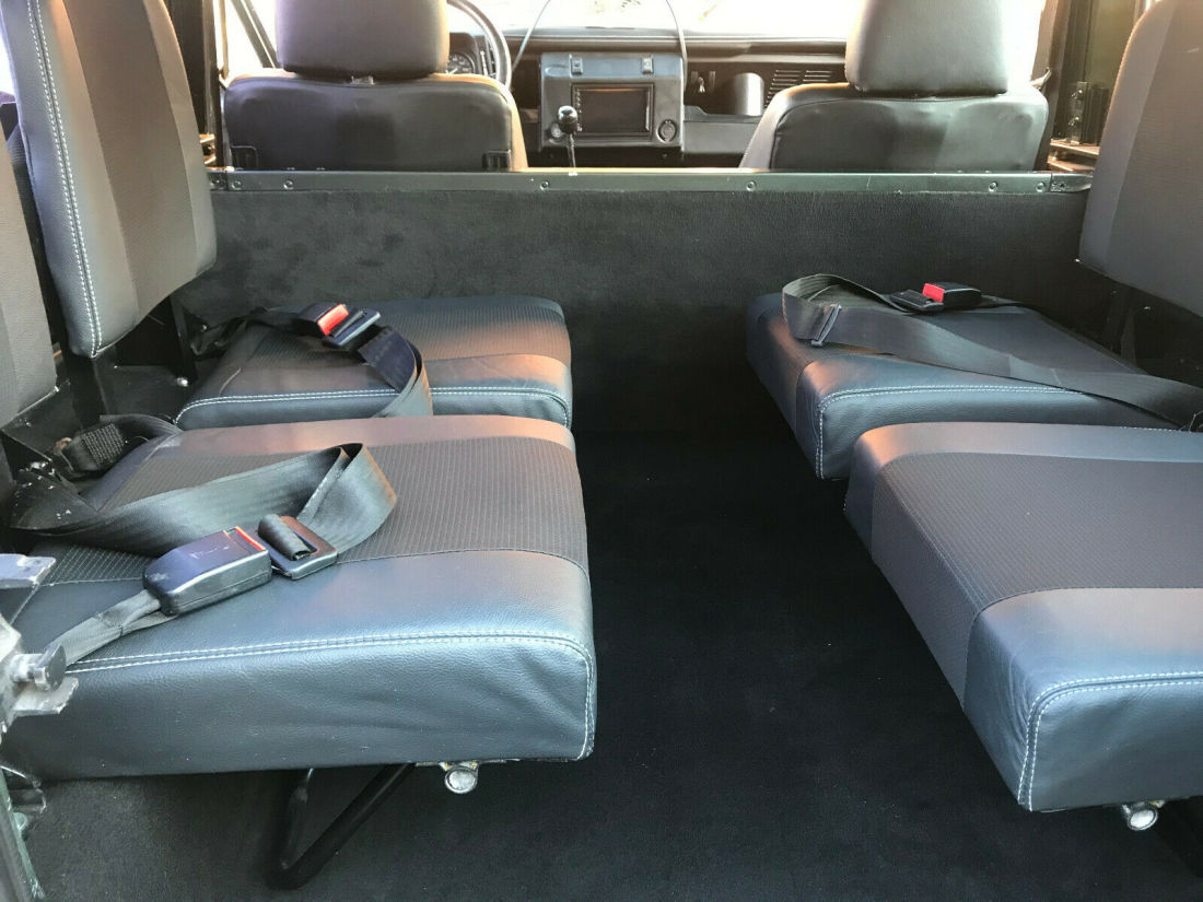 1991 Land Rover Defender County Station Wagon - photo 7