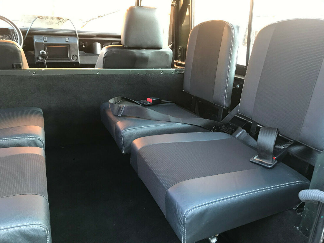 1991 Land Rover Defender County Station Wagon - photo 8