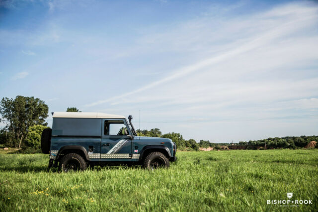 1990 Land Rover Defender - photo 2