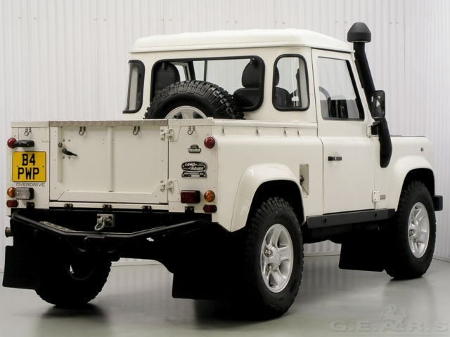 1980 Land Rover Defender SV Pickup - photo 11