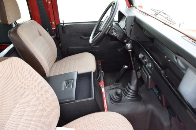 1984 Land Rover Defender - photo 6