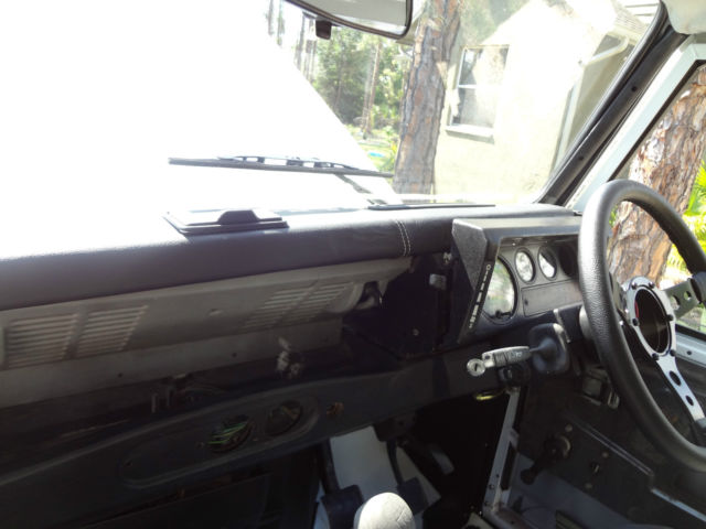 1987 Land Rover Defender 90 - photo 8