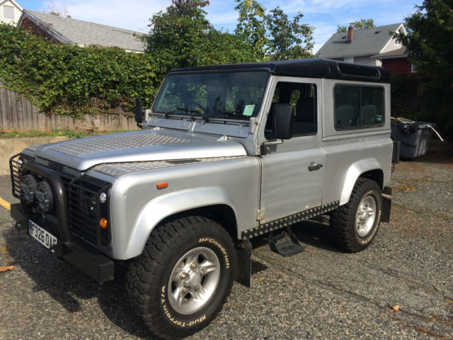 1988 Land Rover Defender County Station Wagon