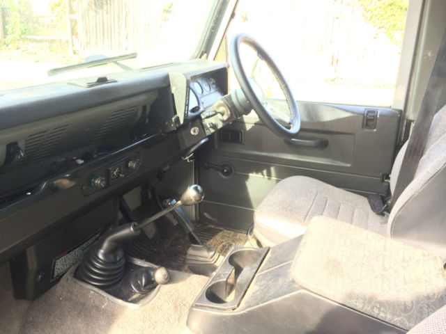 1988 Land Rover Defender County Station Wagon - photo 5
