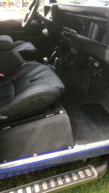 1990 Land Rover Defender - photo 13