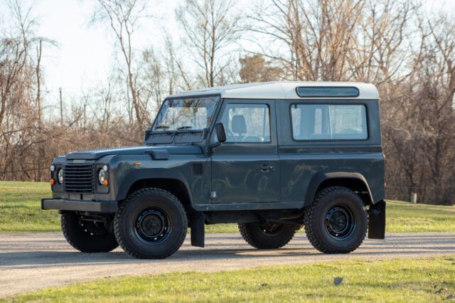 Land Rover Defender 90 Hard Top Sport Utility 2D Euro Spec LHD 1988 Land Rover Defender