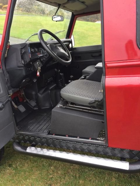 1980 Land Rover Defender County Station Wagon Left Hand Drive - photo 5