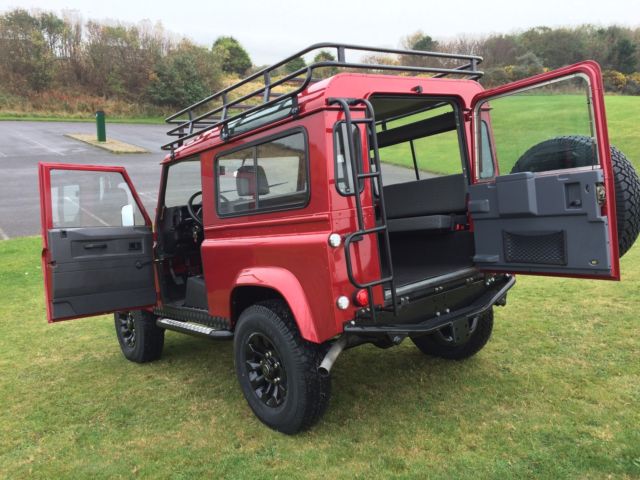 1980 Land Rover Defender 90 Station Wagon 3 Door - photo 4