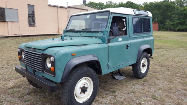 Land Rover Defender 90 LHD 1984 2.5 NA Diesel No Reserve 1984 Land Rover Defender County