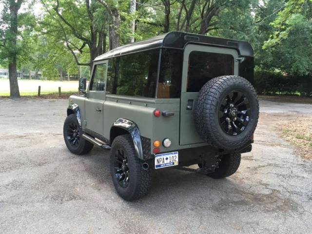 1990 Land Rover Defender - photo 11