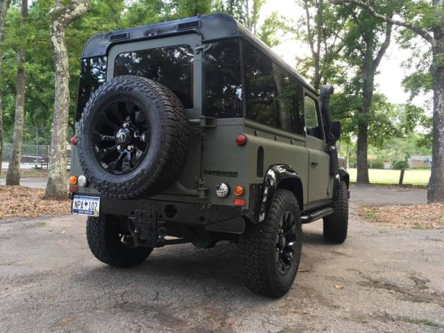 1990 Land Rover Defender - photo 6