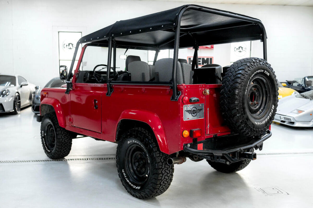 1990 Land Rover Defender 2dr Convertible - photo 6