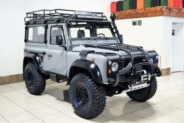 1991 Land Rover Defender LIFTED 4X4 OFFROADING - photo 4