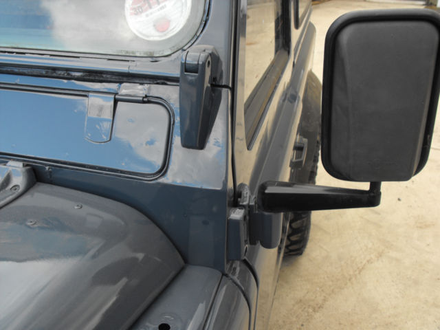 1980 Land Rover Defender station wagon - photo 7