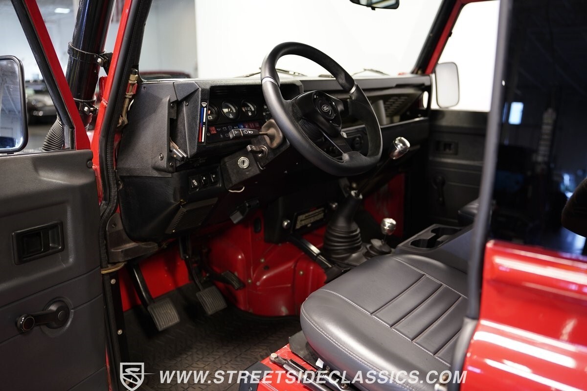 1991 Land Rover Defender 90 - photo 5