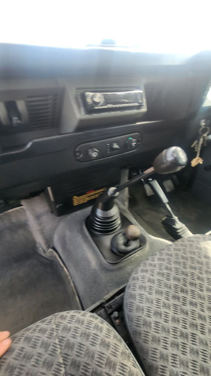1990 Land Rover Defender County - photo 13