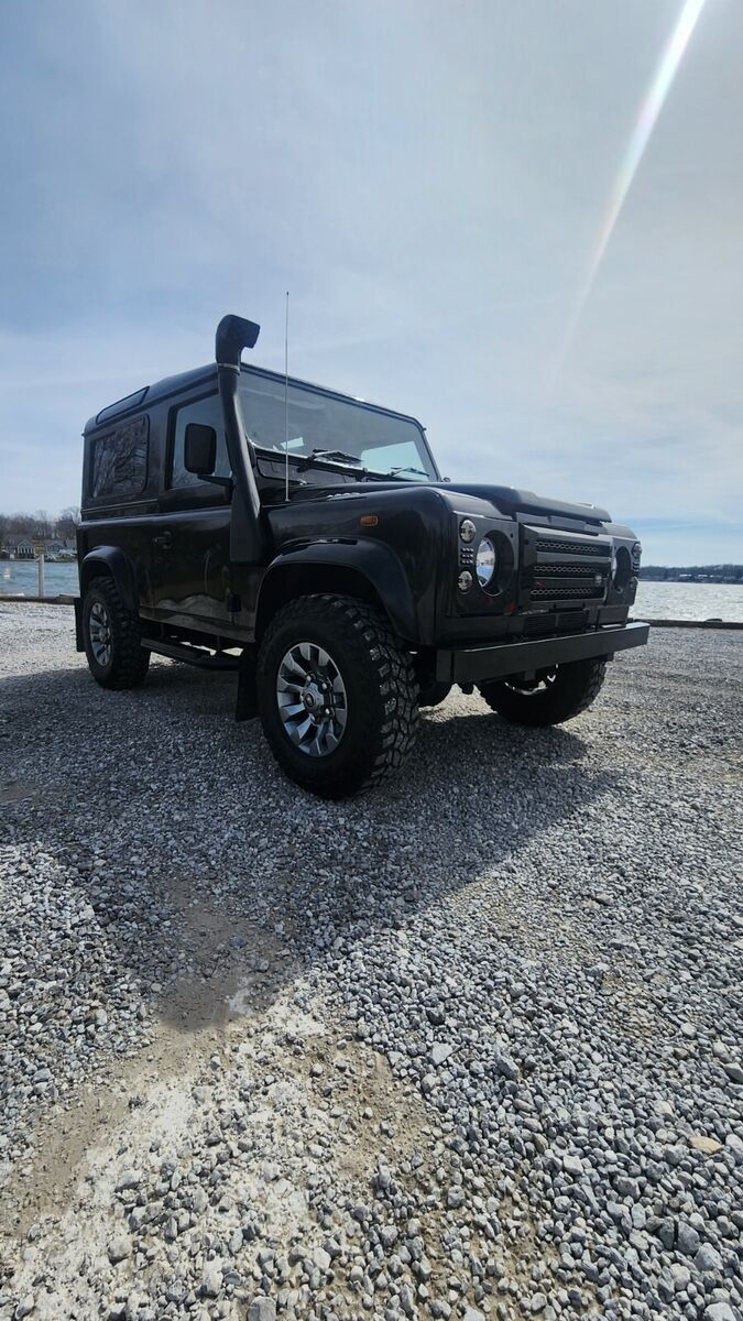 1990 Land Rover Defender County - photo 2