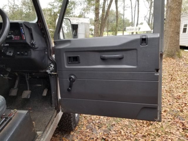 1992 Land Rover Defender 90 - photo 4