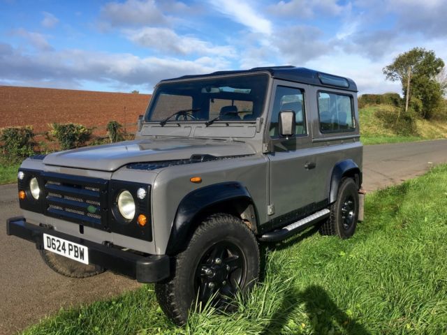 Land Rover Defender 90 V8, Recent Rebuild, 6 Leather Seats, Excellent Condition 1987 Land Rover Defender Gray Leather