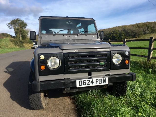 1987 Land Rover Defender Gray Leather - photo 3
