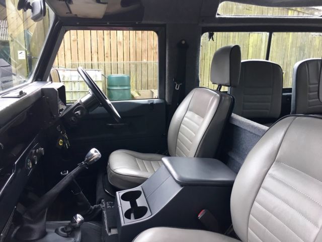 1987 Land Rover Defender Gray Leather - photo 9