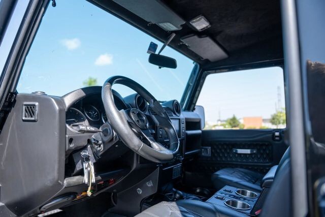 1986 Land Rover Defender 110 - photo 2