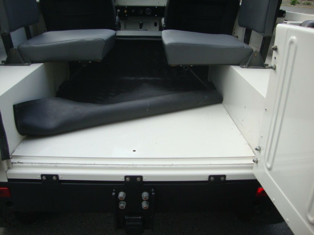 1969 Land Rover Defender CONVERTIBLE - photo 11