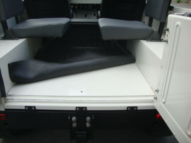 1969 Land Rover Defender D90 1994 V8 SPEC RECENT BUILT on a 1969 SERIES II - photo 13