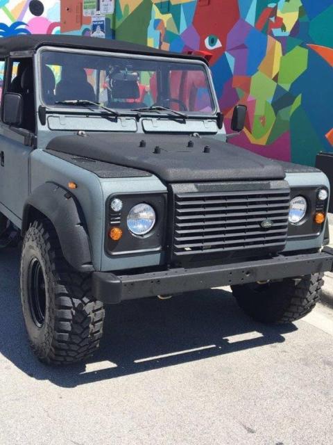 1900 Land Rover Defender D90 - photo 3