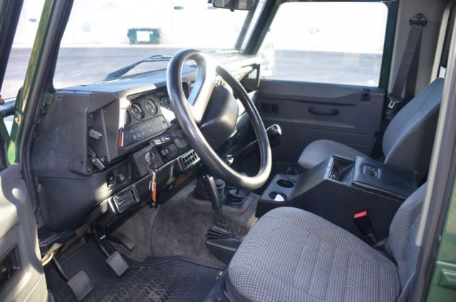 1995 Land Rover Defender Station Wagon - photo 6
