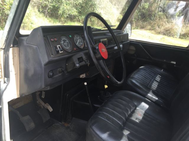 1985 Land Rover Defender 109 - photo 7