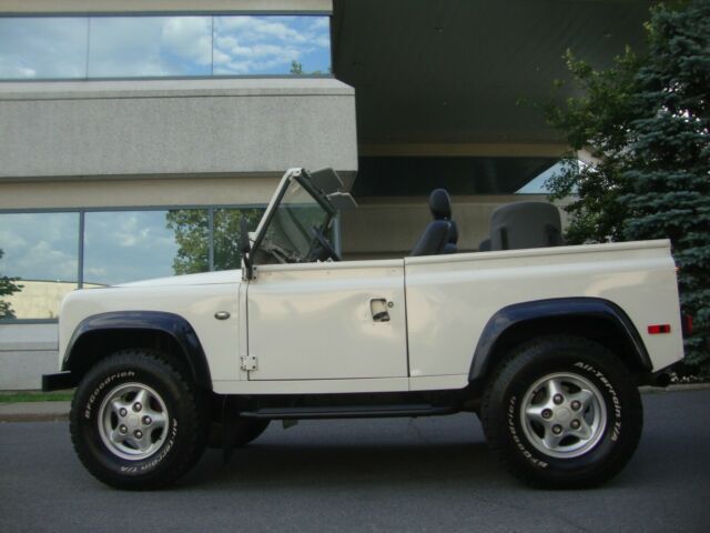 1969 Land Rover Defender D90 CONVERTIBLE Built on a 1969 Series II Frame - photo 5