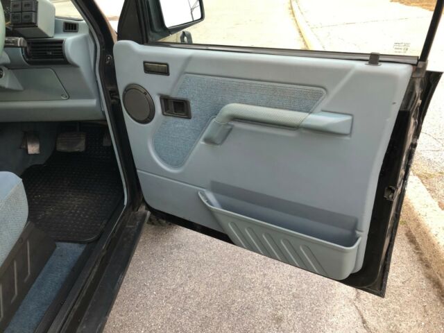 1993 Land Rover Discovery - photo 6