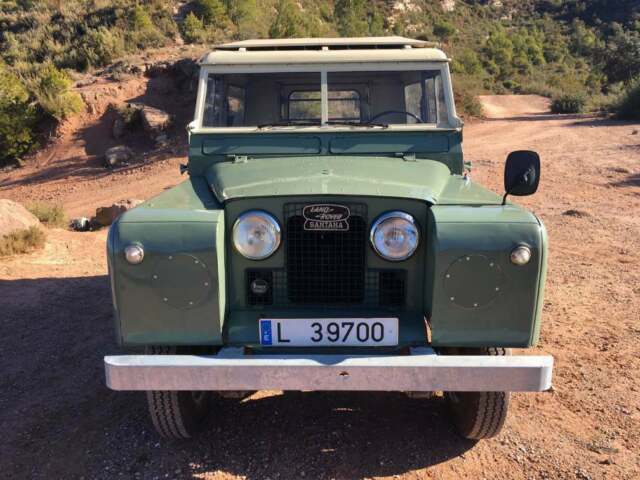 1965 Land Rover Defender 88 - photo 4
