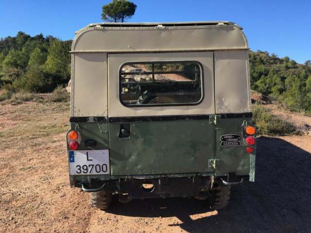 1965 Land Rover Defender 88 - photo 8