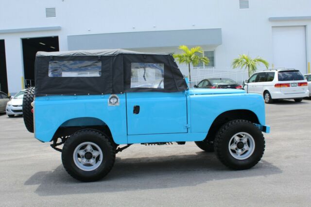 1966 Land Rover series II - photo 10