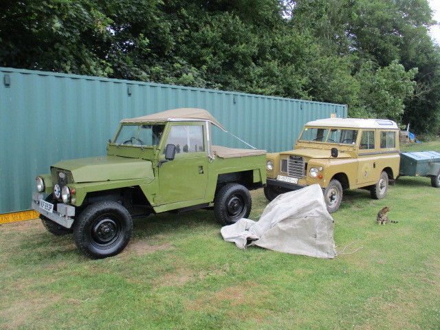 1975 Land Rover SERIES 3 LIGHTWEIGHT SWB RHD 3 TO 7 SEATER - photo 3